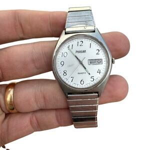 Sears Roebuck P-E3 Y563-8430 A1 Phasar Japan Mov't Wristwatch Day/Date Quartz